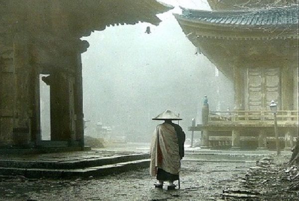 Hai đời làm tăng vẫn không thoát khỏi tình duyên nơi trần thế